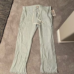 BRAND NEW billabong pants